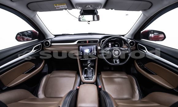 ซื้อ รถมือสอง MG ZS สีแดง รถยนต์ ใน %{เมือง} ใน กรุงเทพมหานคร ซื้อ รถมือสอง MG ZS สีแดง รถยนต์ ใน %{เมือง} ใน กรุงเทพมหานคร