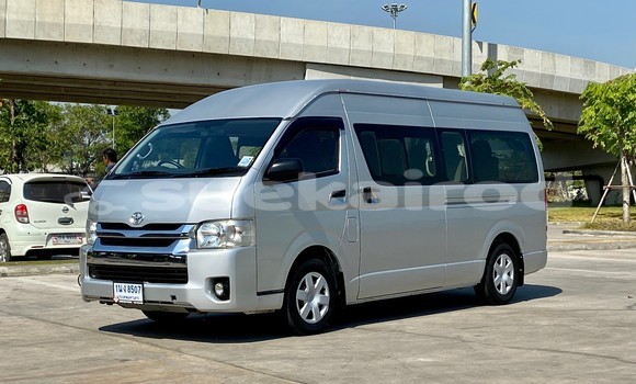 Buy Used Toyota Commuter Other Car in Bangkok in Bangkok