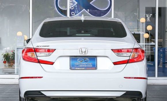 ซื้อ รถมือสอง Honda Accord ขาว รถยนต์ ใน %{เมือง} ใน กรุงเทพมหานคร ซื้อ รถมือสอง Honda Accord ขาว รถยนต์ ใน %{เมือง} ใน กรุงเทพมหานคร