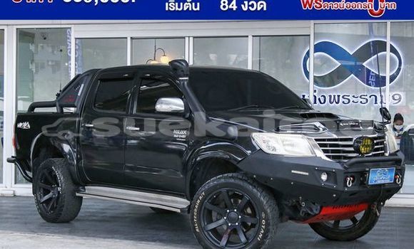 ซื้อ รถมือสอง Toyota Hiluxe VIGO สีดำ รถยนต์ ใน %{เมือง} ใน กรุงเทพมหานคร
