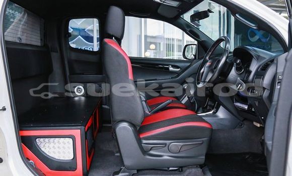 ซื้อ รถมือสอง Isuzu D-Max ขาว รถยนต์ ใน %{เมือง} ใน กรุงเทพมหานคร ซื้อ รถมือสอง Isuzu D-Max ขาว รถยนต์ ใน %{เมือง} ใน กรุงเทพมหานคร