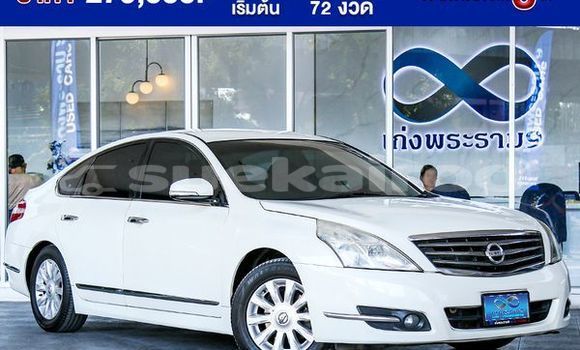 Buy Used Nissan Teana White Car in Bangkok in Bangkok