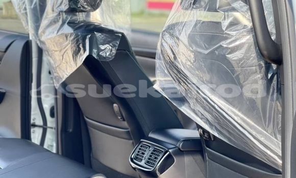 Buy Used Toyota Hiluxe Revo White Car in Bangkok in Bangkok Buy Used Toyota Hiluxe Revo White Car in Bangkok in Bangkok