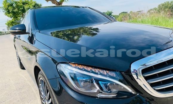 ซื้อ รถมือสอง Mercedes-Benz C-Classe สีดำ รถยนต์ ใน %{เมือง} ใน กรุงเทพมหานคร ซื้อ รถมือสอง Mercedes-Benz C-Classe สีดำ รถยนต์ ใน %{เมือง} ใน กรุงเทพมหานคร