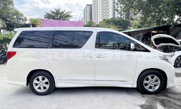 Buy Used Toyota Alphard White Car in Bangkok in Bangkok Buy Used Toyota Alphard White Car in Bangkok in Bangkok