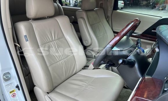 Buy Used Toyota Alphard White Car in Bangkok in Bangkok Buy Used Toyota Alphard White Car in Bangkok in Bangkok