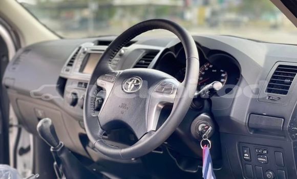 Buy Used Toyota Vigo White Car in Bangkok in Bangkok Buy Used Toyota Vigo White Car in Bangkok in Bangkok