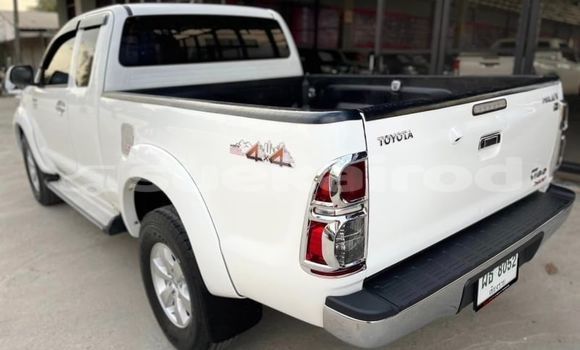 Buy Used Toyota Vigo White Car in Bangkok in Bangkok Buy Used Toyota Vigo White Car in Bangkok in Bangkok