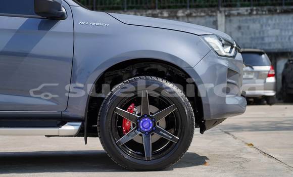 Buy Used Isuzu DâMAX Other Car in Bangkok in Bangkok Buy Used Isuzu DâMAX Other Car in Bangkok in Bangkok