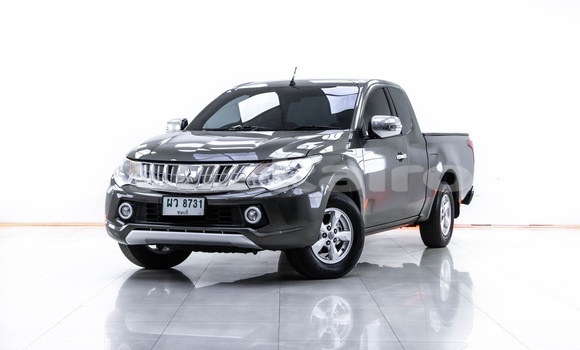 ซื้อ รถมือสอง Mitsubishi Triton อื่น ๆ รถยนต์ ใน %{เมือง} ใน กรุงเทพมหานคร