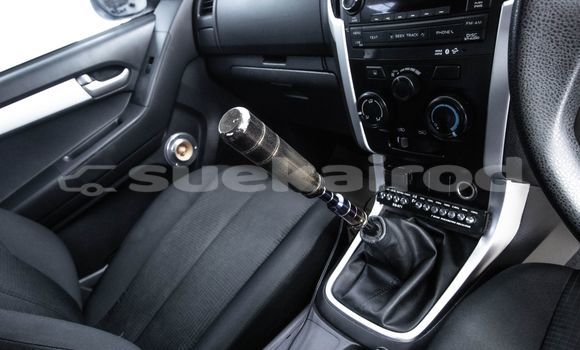 Buy Used Isuzu D-Max Black Car in Bangkok in Bangkok Buy Used Isuzu D-Max Black Car in Bangkok in Bangkok