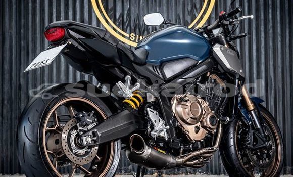 ซื้อ รถมือสอง Honda CB สีดำ จักรยานยนต์ ใน %{เมือง} ใน กรุงเทพมหานคร ซื้อ รถมือสอง Honda CB สีดำ จักรยานยนต์ ใน %{เมือง} ใน กรุงเทพมหานคร