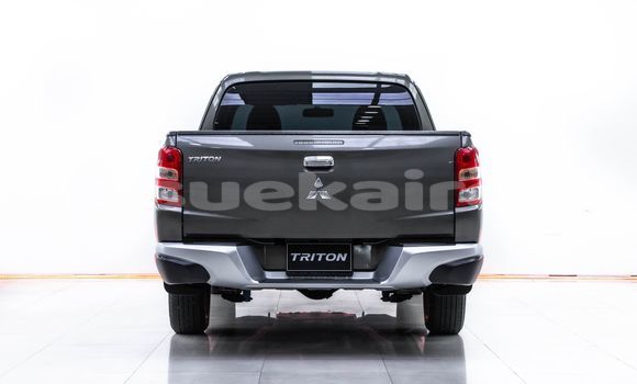 Buy Used Mitsubishi Triton Green Car in Bangkok in Bangkok Buy Used Mitsubishi Triton Green Car in Bangkok in Bangkok