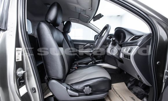 Buy Used Mitsubishi Triton Green Car in Bangkok in Bangkok Buy Used Mitsubishi Triton Green Car in Bangkok in Bangkok