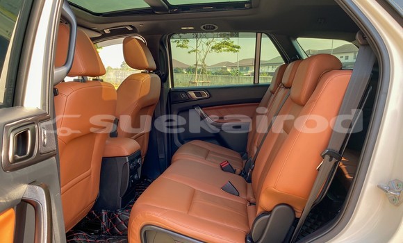 ซื้อ รถมือสอง Ford Everest อื่น ๆ รถยนต์ ใน %{เมือง} ใน กรุงเทพมหานคร ซื้อ รถมือสอง Ford Everest อื่น ๆ รถยนต์ ใน %{เมือง} ใน กรุงเทพมหานคร