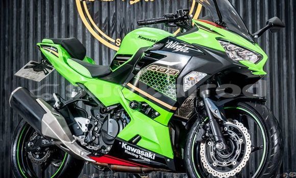 ซื้อ รถมือสอง Kawasaki Ninja อื่น ๆ จักรยานยนต์ ใน %{เมือง} ใน กรุงเทพมหานคร