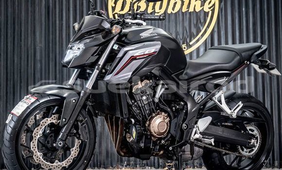 ซื้อ รถมือสอง Honda CB สีดำ จักรยานยนต์ ใน %{เมือง} ใน กรุงเทพมหานคร ซื้อ รถมือสอง Honda CB สีดำ จักรยานยนต์ ใน %{เมือง} ใน กรุงเทพมหานคร