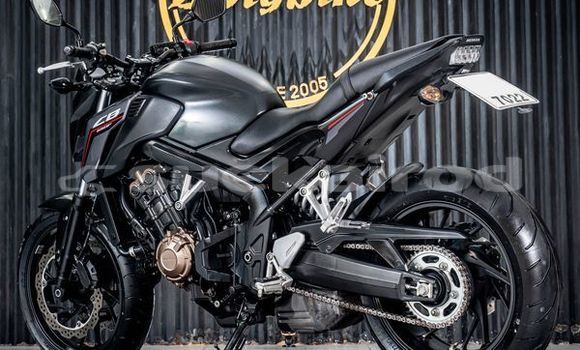 ซื้อ รถมือสอง Honda CB สีดำ จักรยานยนต์ ใน %{เมือง} ใน กรุงเทพมหานคร ซื้อ รถมือสอง Honda CB สีดำ จักรยานยนต์ ใน %{เมือง} ใน กรุงเทพมหานคร