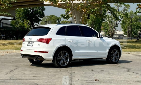 Buy Used Audi Q5 White Car in Bangkok in Bangkok Buy Used Audi Q5 White Car in Bangkok in Bangkok