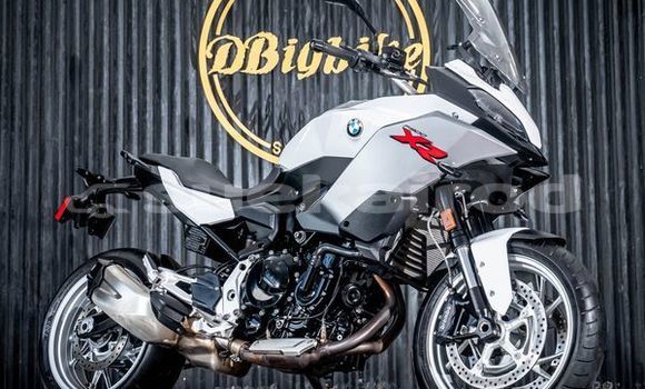 Buy Used BMW F 650 White Bike in Bangkok in Bangkok