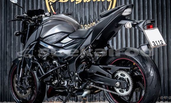 ซื้อ รถมือสอง Suzuki GSX สีดำ จักรยานยนต์ ใน %{เมือง} ใน กรุงเทพมหานคร ซื้อ รถมือสอง Suzuki GSX สีดำ จักรยานยนต์ ใน %{เมือง} ใน กรุงเทพมหานคร