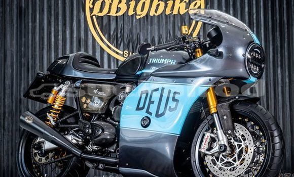 Buy Used Triumph Thruxton 900 Black Bike in Bangkok in Bangkok