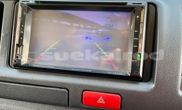 Buy Used Toyota Commuter Silver Car in Bangkok in Bangkok Buy Used Toyota Commuter Silver Car in Bangkok in Bangkok