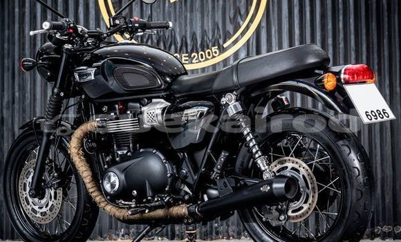 ซื้อ รถมือสอง Triumph Bonneville สีดำ จักรยานยนต์ ใน %{เมือง} ใน กรุงเทพมหานคร ซื้อ รถมือสอง Triumph Bonneville สีดำ จักรยานยนต์ ใน %{เมือง} ใน กรุงเทพมหานคร