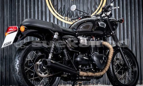 ซื้อ รถมือสอง Triumph Bonneville สีดำ จักรยานยนต์ ใน %{เมือง} ใน กรุงเทพมหานคร ซื้อ รถมือสอง Triumph Bonneville สีดำ จักรยานยนต์ ใน %{เมือง} ใน กรุงเทพมหานคร