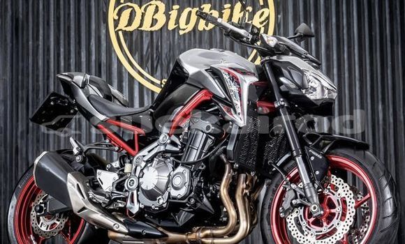 Buy Used Kawasaki Z Black Bike in Bangkok in Bangkok