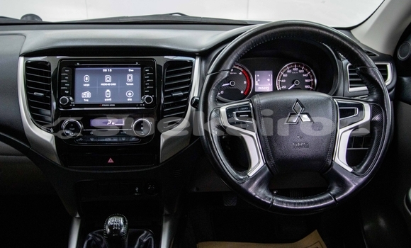 ซื้อ รถมือสอง Mitsubishi Triton ขาว รถยนต์ ใน %{เมือง} ใน กรุงเทพมหานคร ซื้อ รถมือสอง Mitsubishi Triton ขาว รถยนต์ ใน %{เมือง} ใน กรุงเทพมหานคร