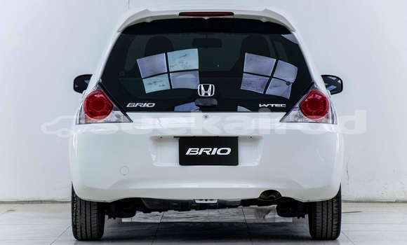 ซื้อ รถมือสอง Honda Brio ขาว รถยนต์ ใน %{เมือง} ใน กรุงเทพมหานคร ซื้อ รถมือสอง Honda Brio ขาว รถยนต์ ใน %{เมือง} ใน กรุงเทพมหานคร
