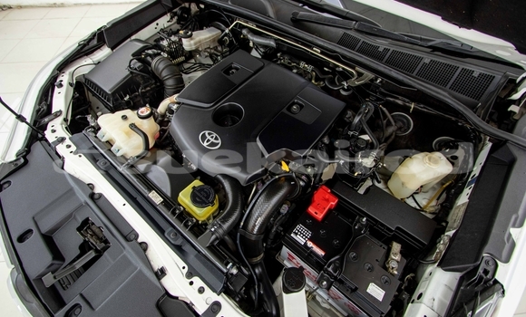 Buy Used Toyota Hiluxe Revo White Car in Bangkok in Bangkok Buy Used Toyota Hiluxe Revo White Car in Bangkok in Bangkok