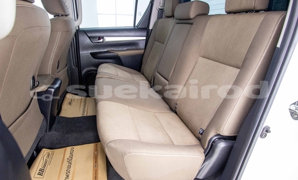 Buy Used Toyota Hiluxe Revo White Car in Bangkok in Bangkok Buy Used Toyota Hiluxe Revo White Car in Bangkok in Bangkok