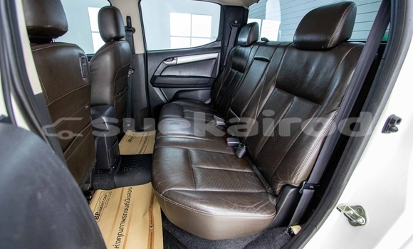 ซื้อ รถมือสอง Isuzu D-Max ขาว รถยนต์ ใน %{เมือง} ใน กรุงเทพมหานคร ซื้อ รถมือสอง Isuzu D-Max ขาว รถยนต์ ใน %{เมือง} ใน กรุงเทพมหานคร