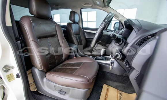 ซื้อ รถมือสอง Isuzu D-Max ขาว รถยนต์ ใน %{เมือง} ใน กรุงเทพมหานคร ซื้อ รถมือสอง Isuzu D-Max ขาว รถยนต์ ใน %{เมือง} ใน กรุงเทพมหานคร