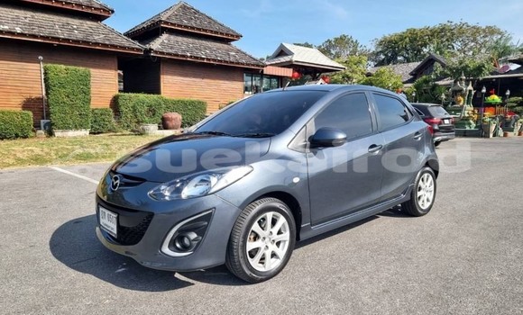 ซื้อ รถมือสอง Mazda 2 อื่น ๆ รถยนต์ ใน %{เมือง} ใน กรุงเทพมหานคร