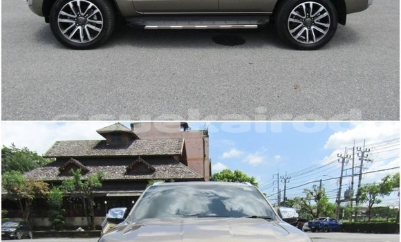 ซื้อ รถมือสอง Ford Everest สีน้ำตาล รถยนต์ ใน %{เมือง} ใน กรุงเทพมหานคร ซื้อ รถมือสอง Ford Everest สีน้ำตาล รถยนต์ ใน %{เมือง} ใน กรุงเทพมหานคร