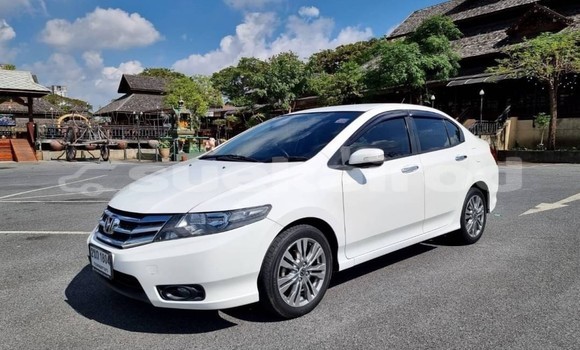 Buy Used Honda City White Car in Bangkok in Bangkok Buy Used Honda City White Car in Bangkok in Bangkok