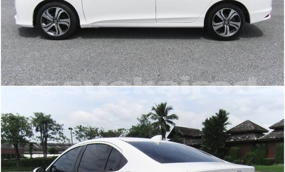 ซื้อ รถมือสอง Honda City ขาว รถยนต์ ใน %{เมือง} ใน กรุงเทพมหานคร ซื้อ รถมือสอง Honda City ขาว รถยนต์ ใน %{เมือง} ใน กรุงเทพมหานคร