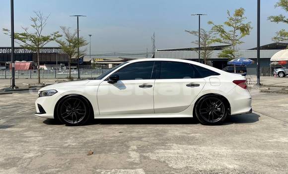 Buy Used Honda Civic White Car in Bangkok in Bangkok Buy Used Honda Civic White Car in Bangkok in Bangkok