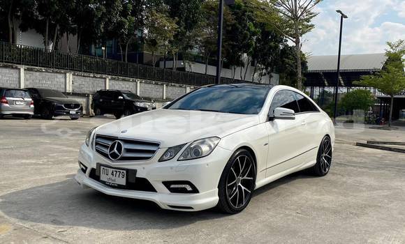 ซื้อ รถมือสอง Mercedes‒Benz C–Class ขาว รถยนต์ ใน %{เมือง} ใน กรุงเทพมหานคร