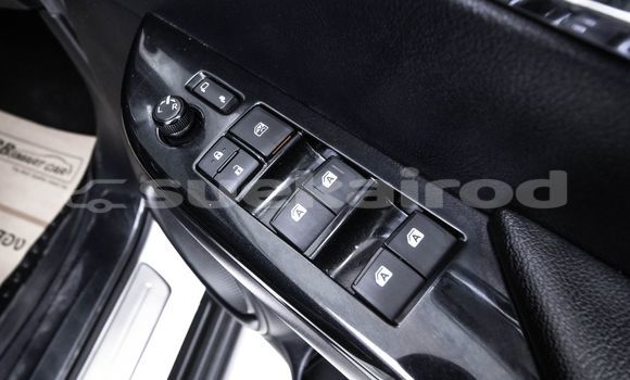 Buy Used Toyota Hiluxe Revo White Car in Bangkok in Bangkok Buy Used Toyota Hiluxe Revo White Car in Bangkok in Bangkok