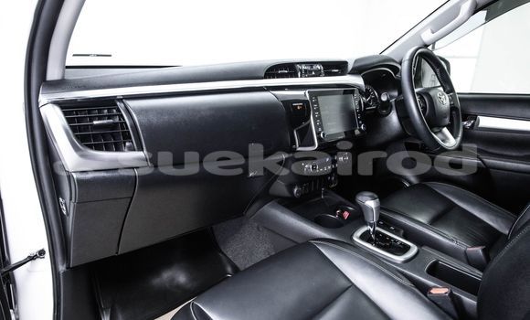 Buy Used Toyota Hiluxe Revo White Car in Bangkok in Bangkok Buy Used Toyota Hiluxe Revo White Car in Bangkok in Bangkok