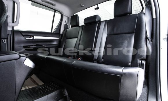 Buy Used Toyota Hiluxe Revo White Car in Bangkok in Bangkok Buy Used Toyota Hiluxe Revo White Car in Bangkok in Bangkok