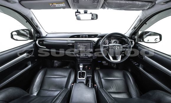 Buy Used Toyota Hiluxe Revo White Car in Bangkok in Bangkok Buy Used Toyota Hiluxe Revo White Car in Bangkok in Bangkok