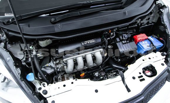 Buy Used Honda Jazz White Car in Bangkok in Bangkok Buy Used Honda Jazz White Car in Bangkok in Bangkok