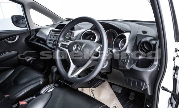 Buy Used Honda Jazz White Car in Bangkok in Bangkok Buy Used Honda Jazz White Car in Bangkok in Bangkok