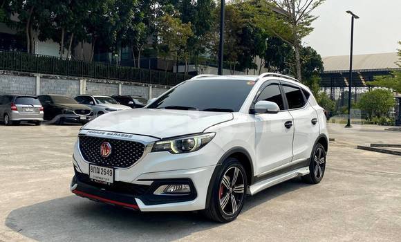 Buy Used MG ZS White Car in Bangkok in Bangkok