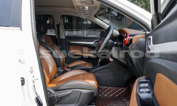 ซื้อ รถมือสอง MG ZS ขาว รถยนต์ ใน %{เมือง} ใน กรุงเทพมหานคร ซื้อ รถมือสอง MG ZS ขาว รถยนต์ ใน %{เมือง} ใน กรุงเทพมหานคร